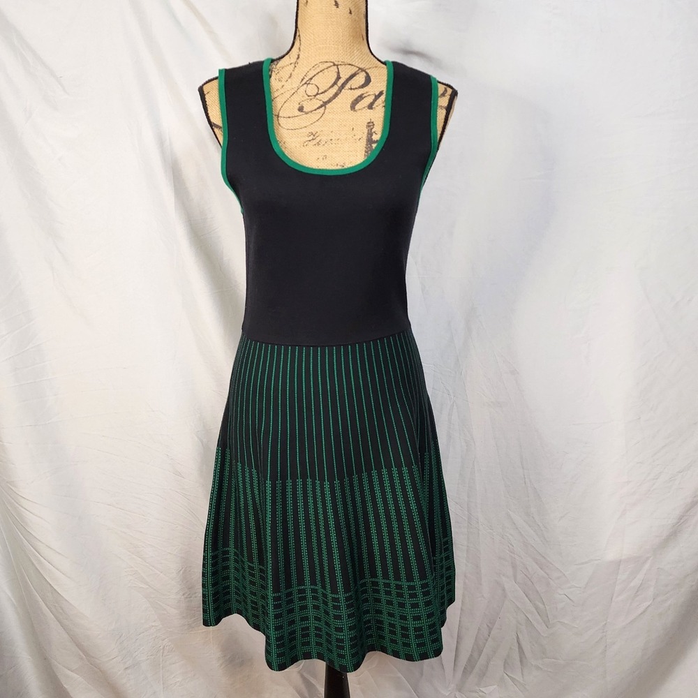 ANNE KLEIN Size Large Black Green Knit Sleeveless Geometric Fit & Flare Dress - Picture 2 of 13